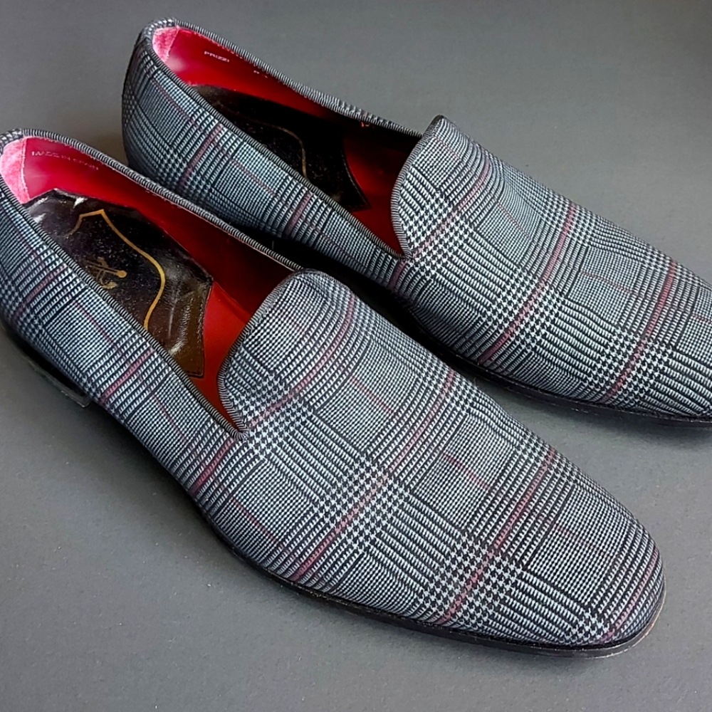 Shoe
